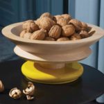 ES15 ETTORE SOTTSASS CENTRO DE MESA AMARILLO 100 VC | ALESSI - Imagen 2